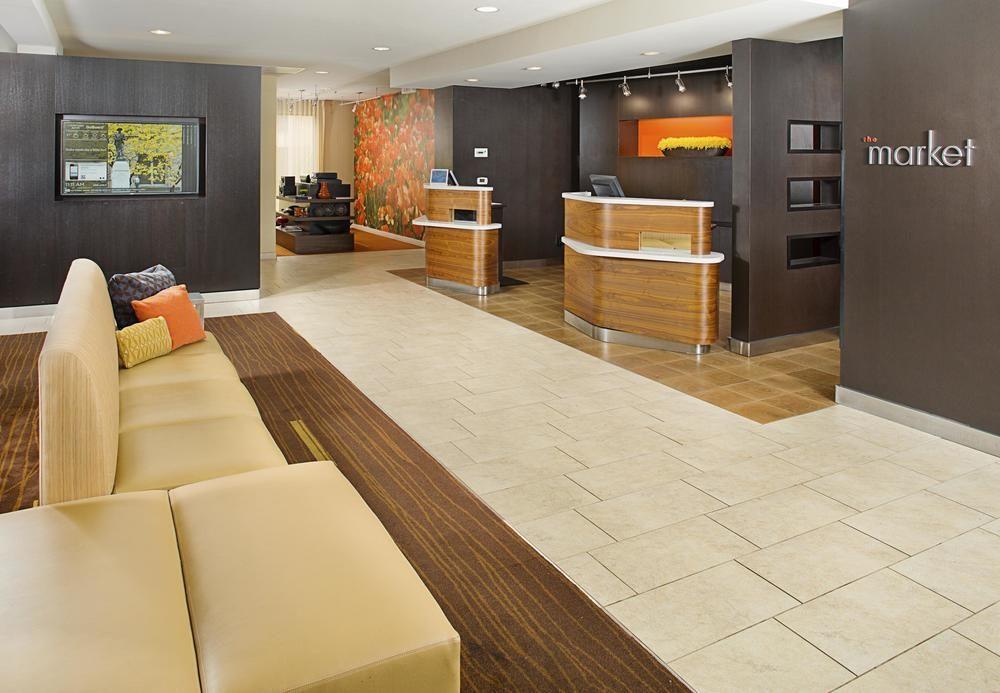 Courtyard Near Duke University/downtown 3*