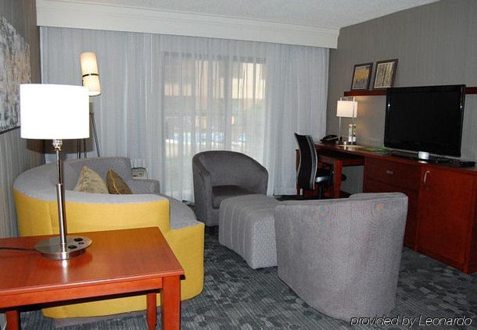 Courtyard Near Duke University/downtown 3* Durham